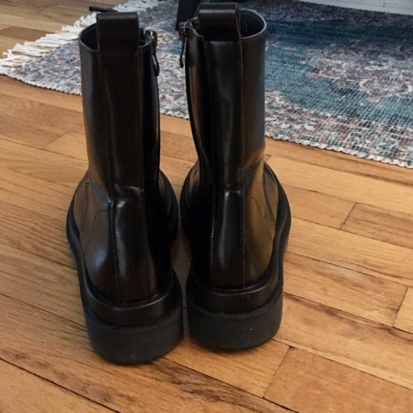 Ladies Combat Boots - Picture 2 of 3